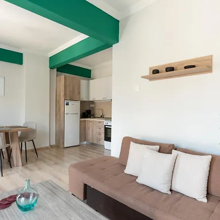 Di 90 M² Con 2 *