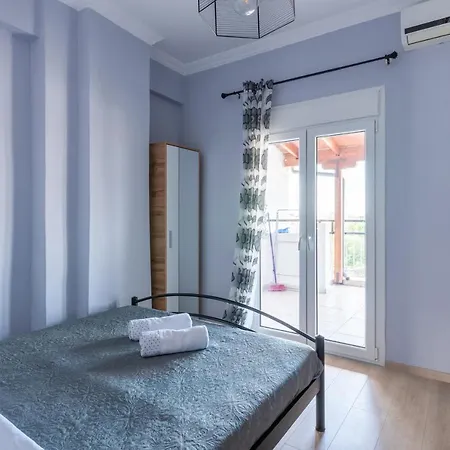 Appartamento Di 90 M² Con 2 Salonicco